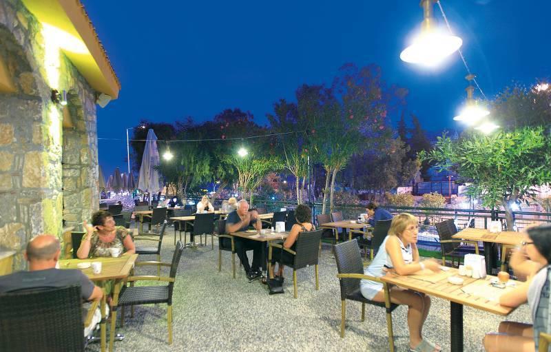 Fortuna Beach Hotel İcmeler Εξωτερικό φωτογραφία